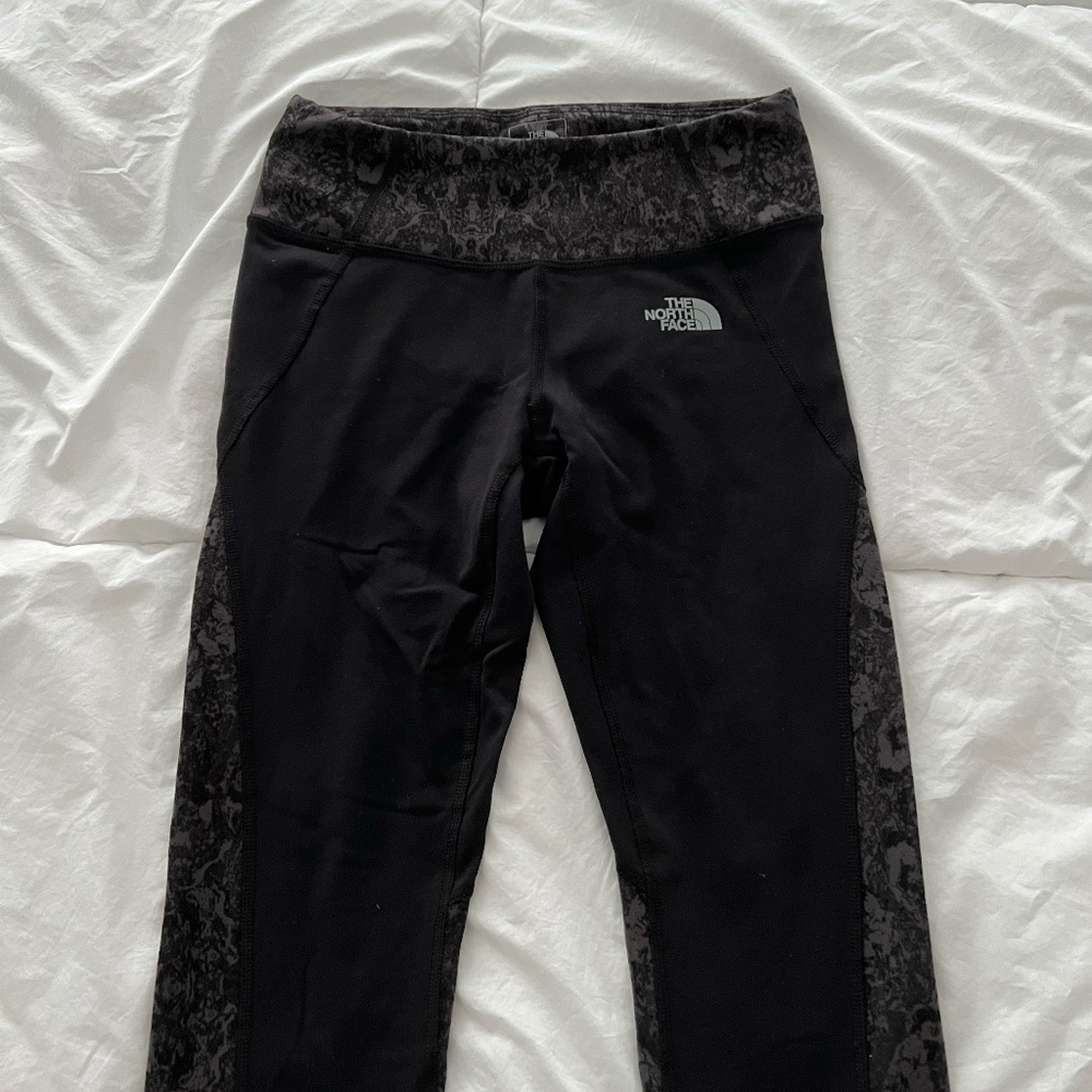 North Face Black and Gray Leggings Size XS